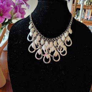 Very Pretty Silver Tone Necklace